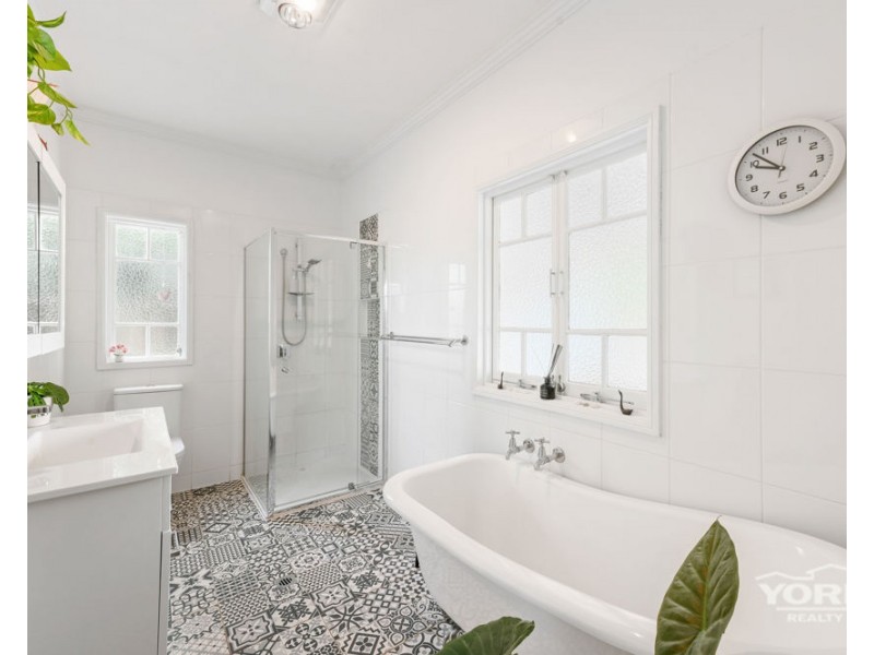 49 Bass Street, Centenary Heights QLD 4350