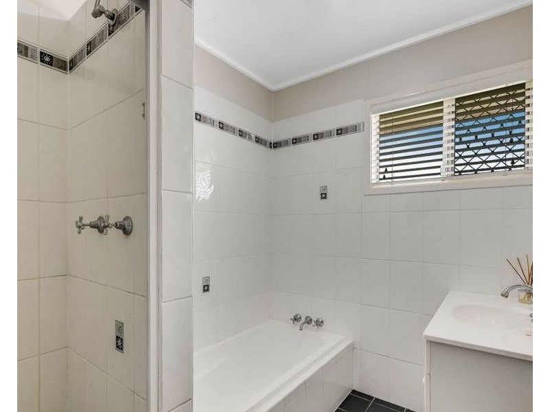 335 Alderley Street, South Toowoomba QLD 4350