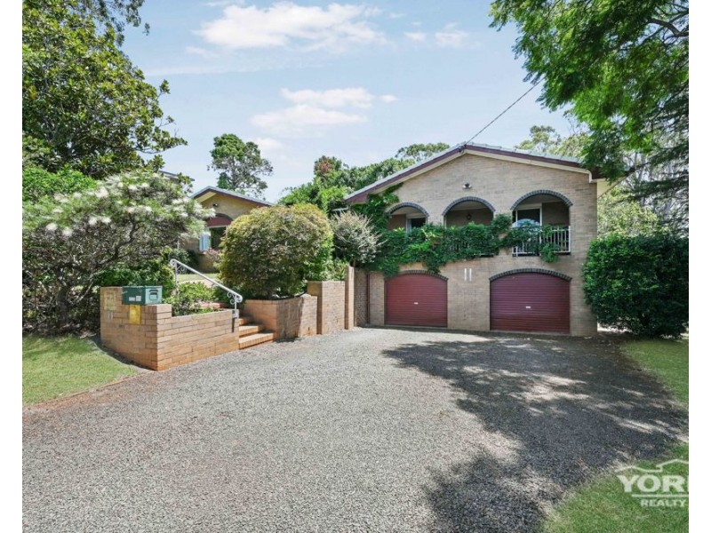 11 Prince Henry Drive, Prince Henry Heights QLD 4350