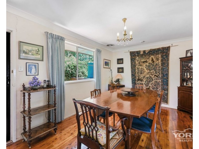 11 Prince Henry Drive, Prince Henry Heights QLD 4350