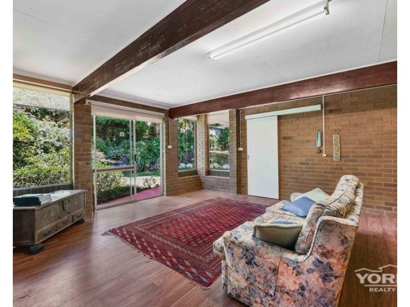 11 Prince Henry Drive, Prince Henry Heights QLD 4350