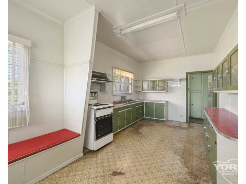 30 Shiel Street, Rangeville QLD 4350