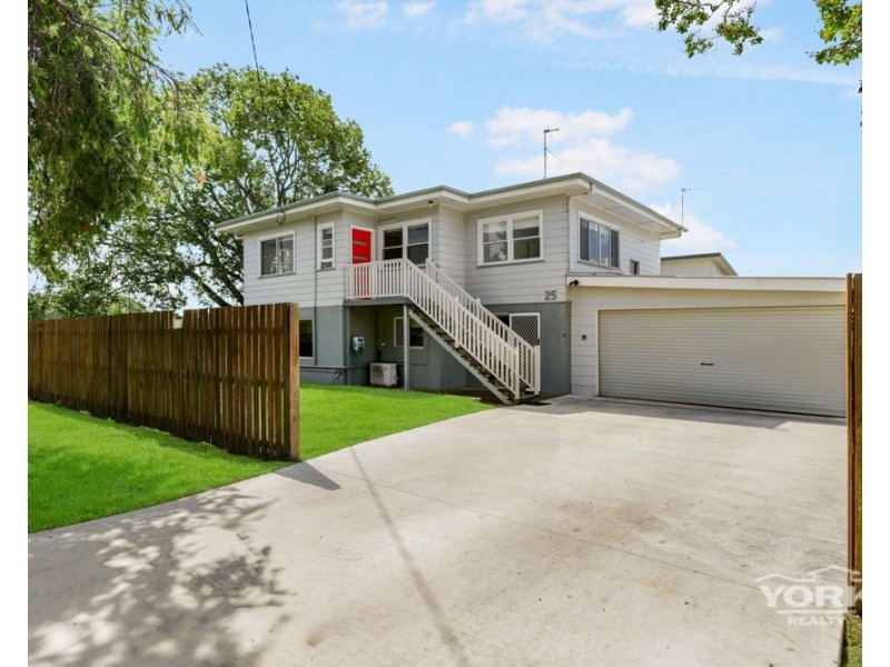 25 Park Street, Wilsonton QLD 4350