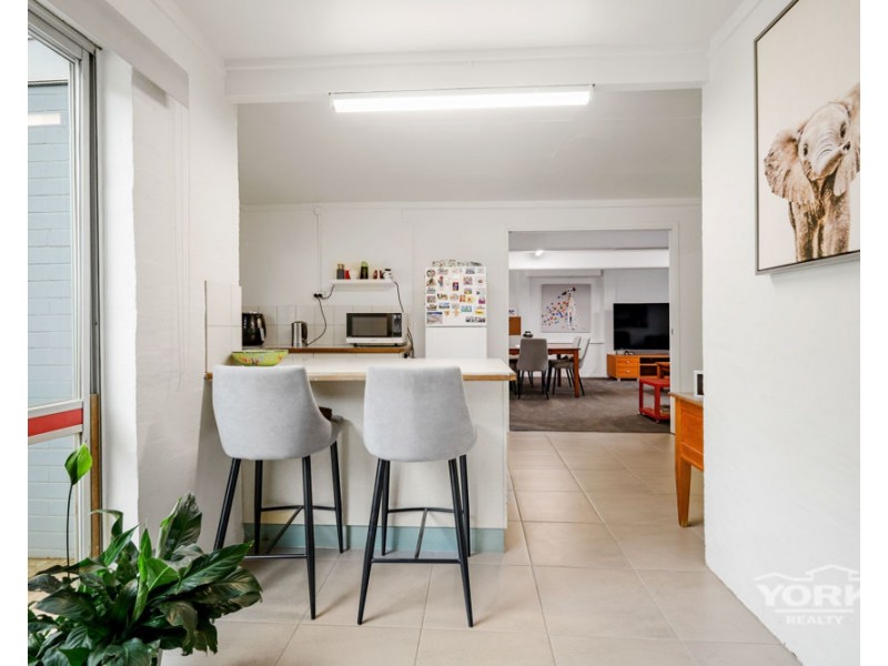 25 Park Street, Wilsonton QLD 4350