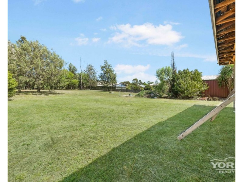 70 Phipps Drive, Meringandan West QLD 4352