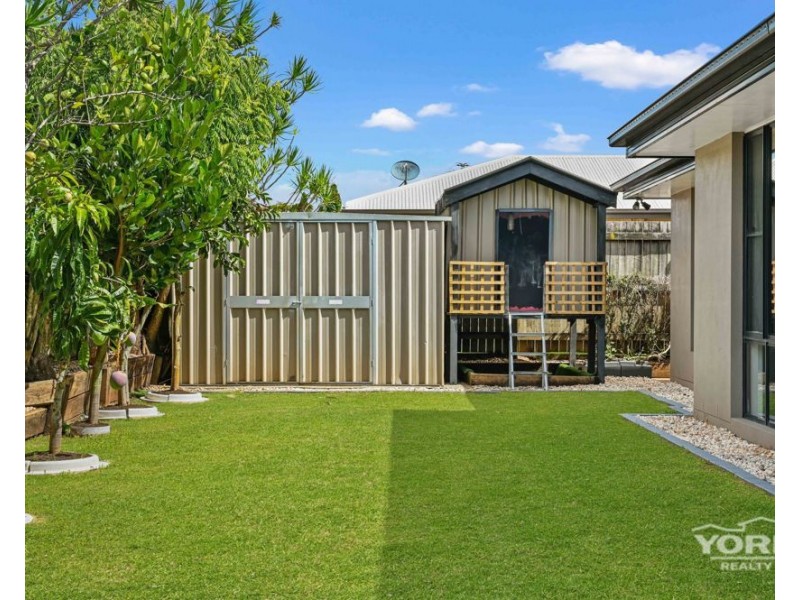 528 Hume Street, Middle Ridge QLD 4350