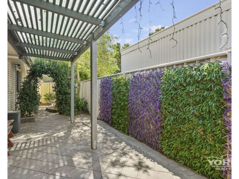 4/15 Goode Street, Newtown QLD 4350