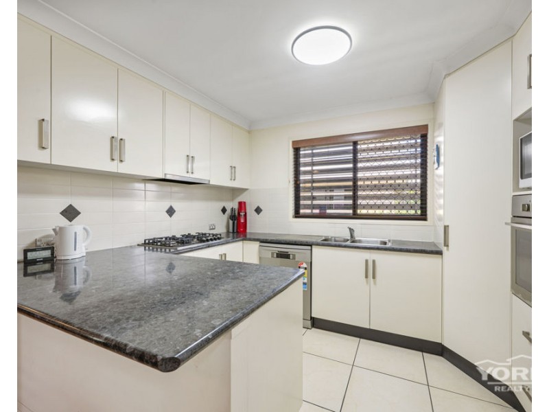 4/15 Goode Street, Newtown QLD 4350