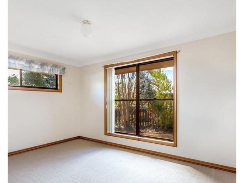 11 Batten Court, Wilsonton QLD 4350