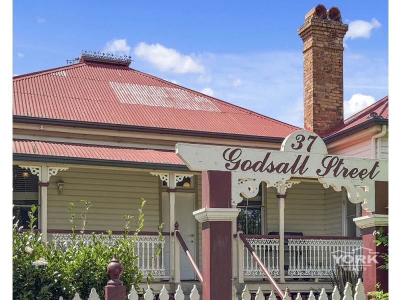 37a Godsall Street, East Toowoomba QLD 4350