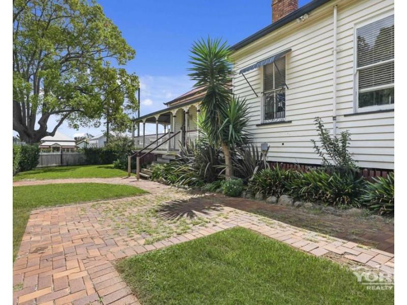 37a Godsall Street, East Toowoomba QLD 4350