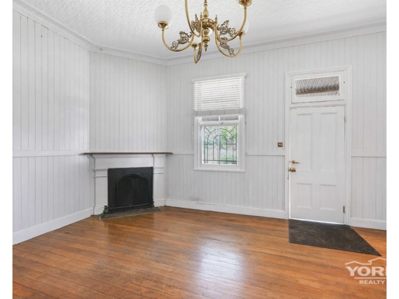 37a Godsall Street, East Toowoomba QLD 4350