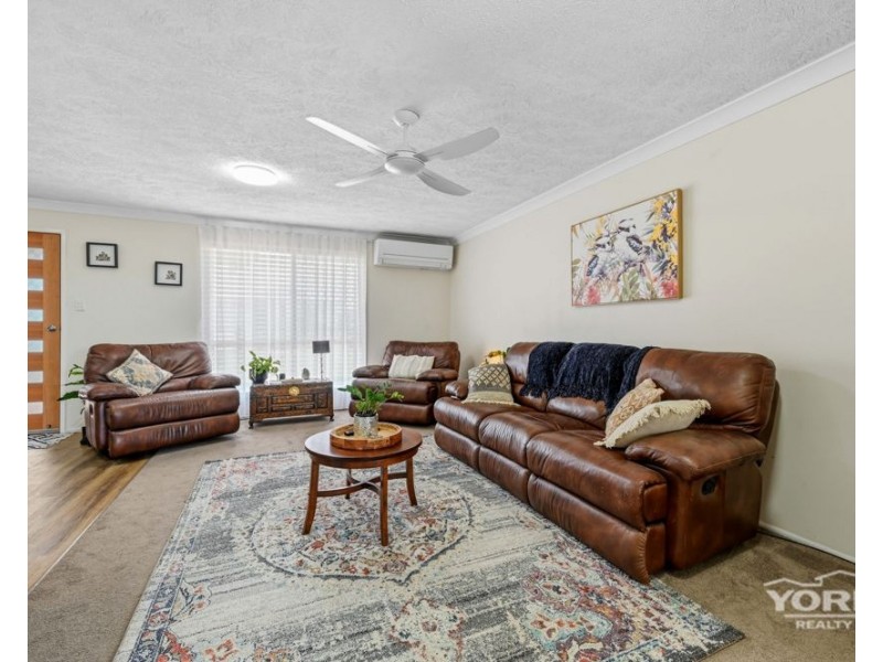 52 Seppelt Street, Wilsonton Heights QLD 4350