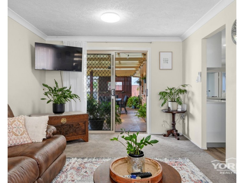 52 Seppelt Street, Wilsonton Heights QLD 4350