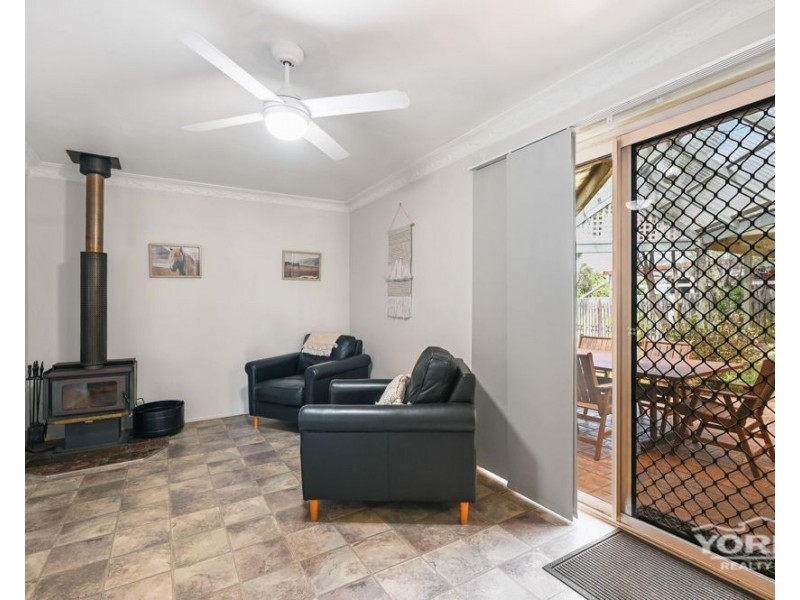 8 Nortorock Court, Wilsonton Heights QLD 4350