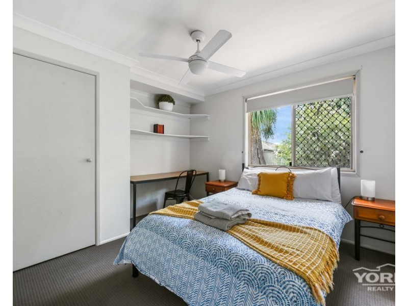 8 Nortorock Court, Wilsonton Heights QLD 4350