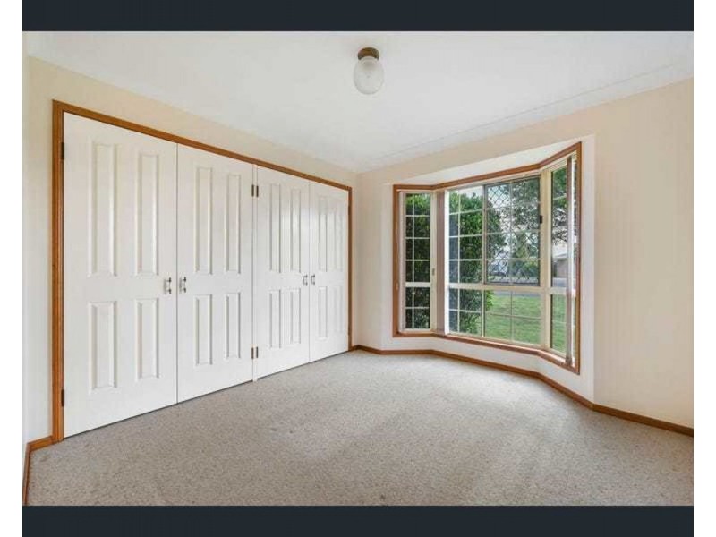 4 Tess Close, Middle Ridge QLD 4350