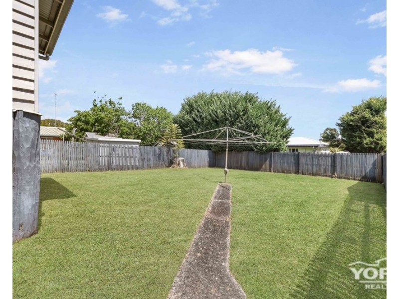 19 Loudon Street, South Toowoomba QLD 4350