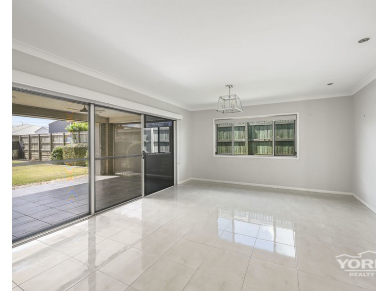 76 Hancock Circuit, Kleinton QLD 4352