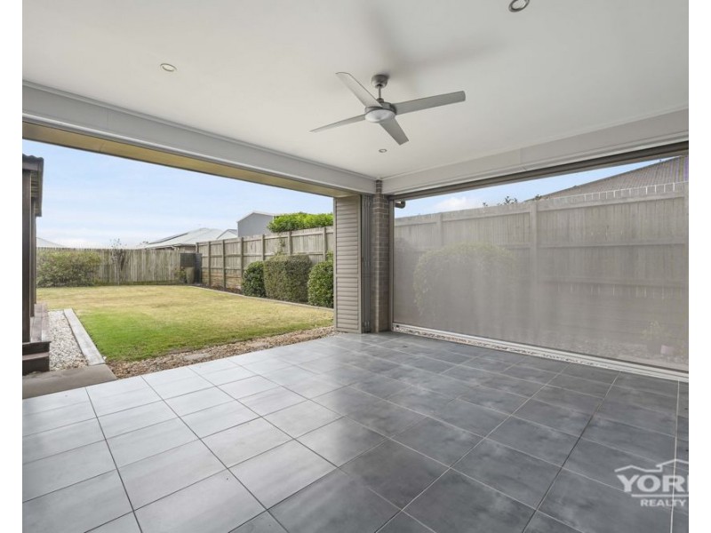 76 Hancock Circuit, Kleinton QLD 4352