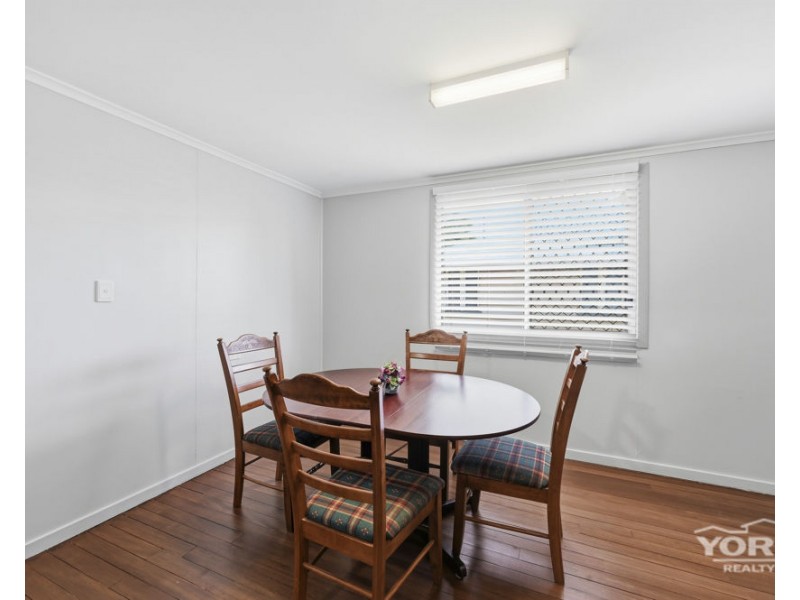 5 Roseberry Street, North Toowoomba QLD 4350