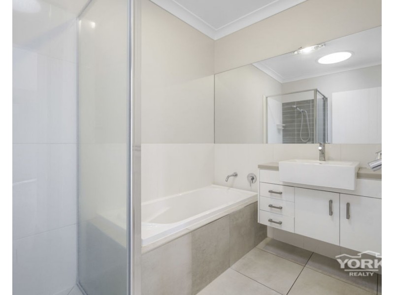 5/7 Adina Street, Rangeville QLD 4350