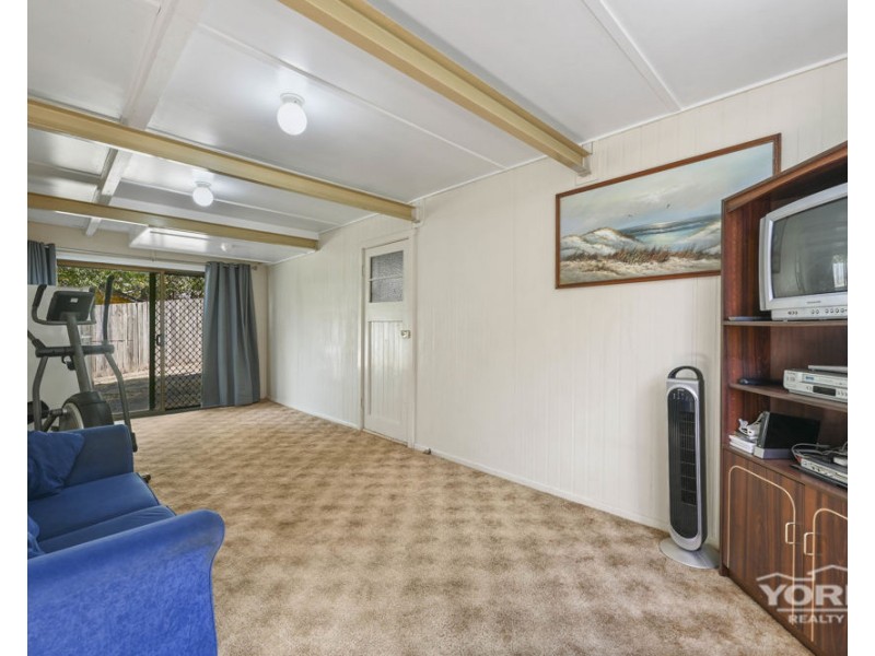 104 Vanity Street, Rockville QLD 4350