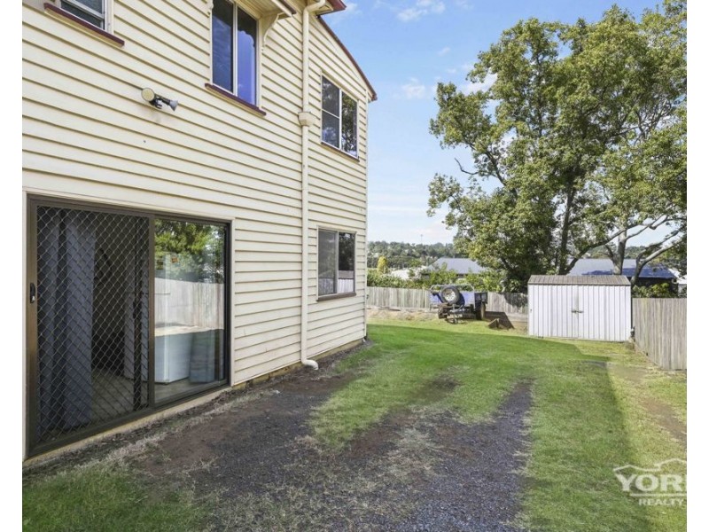 104 Vanity Street, Rockville QLD 4350