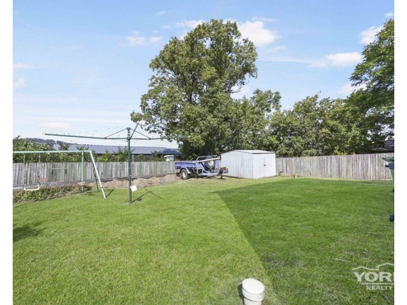 104 Vanity Street, Rockville QLD 4350