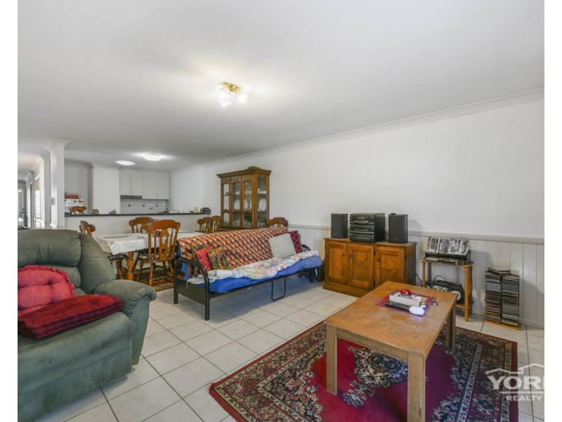 2/6A Ida Street, South Toowoomba QLD 4350