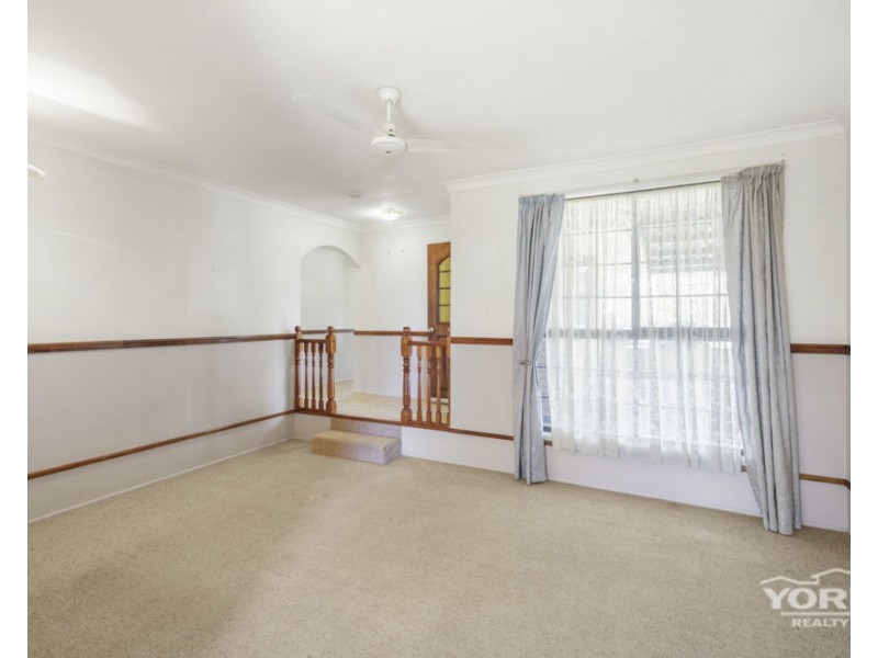 9 Lyndhurst Court, Newtown QLD 4350