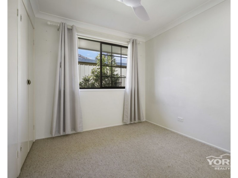 9 Lyndhurst Court, Newtown QLD 4350