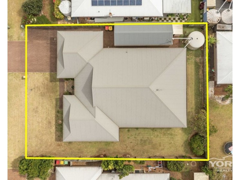 63 Pillar Street, Middle Ridge QLD 4350