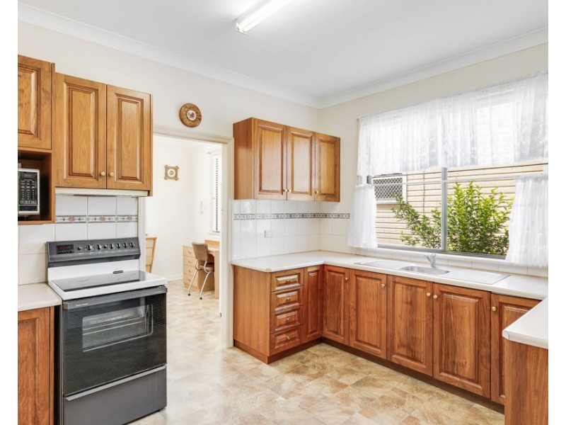 43 Leichhardt  Street, Centenary Heights QLD 4350