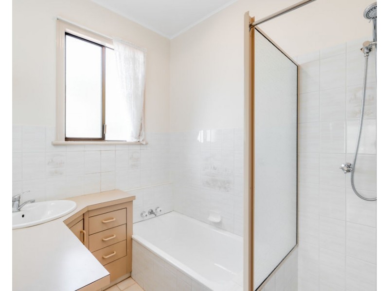 43 Leichhardt  Street, Centenary Heights QLD 4350