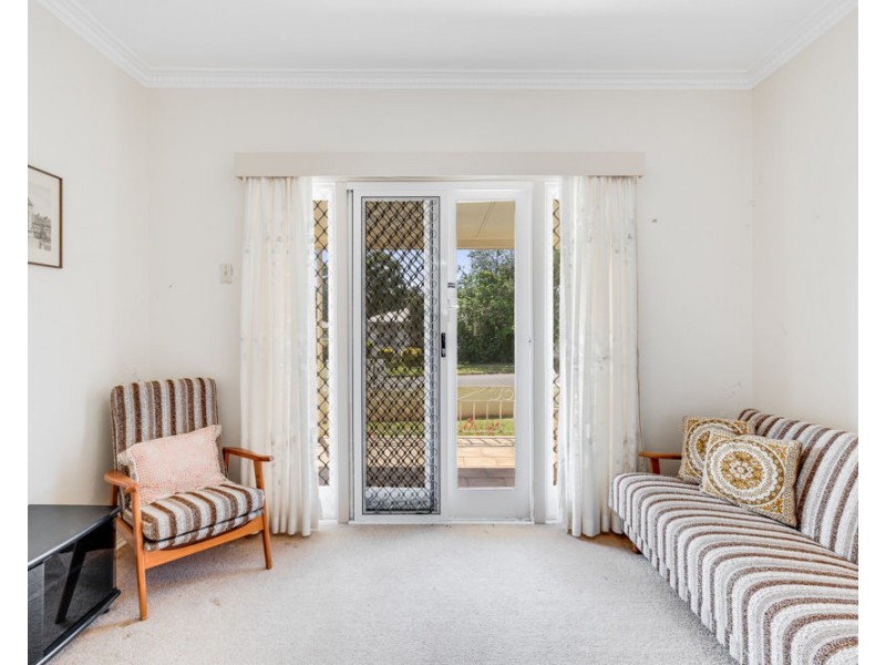 43 Leichhardt  Street, Centenary Heights QLD 4350