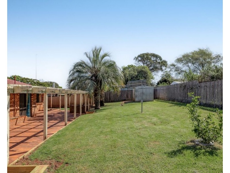 10 Melway Crescent, Harristown QLD 4350