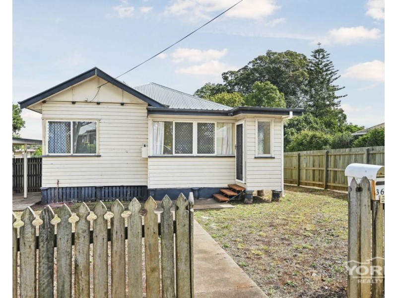 363 Hume Street, South Toowoomba QLD 4350