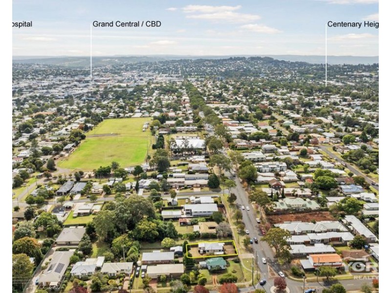 363 Hume Street, South Toowoomba QLD 4350