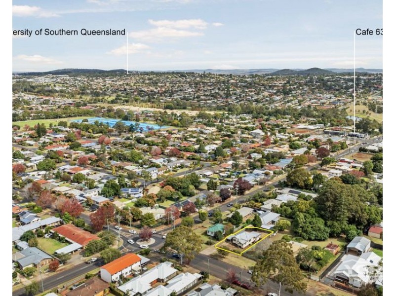 363 Hume Street, South Toowoomba QLD 4350