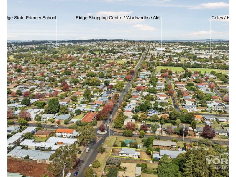 363 Hume Street, South Toowoomba QLD 4350