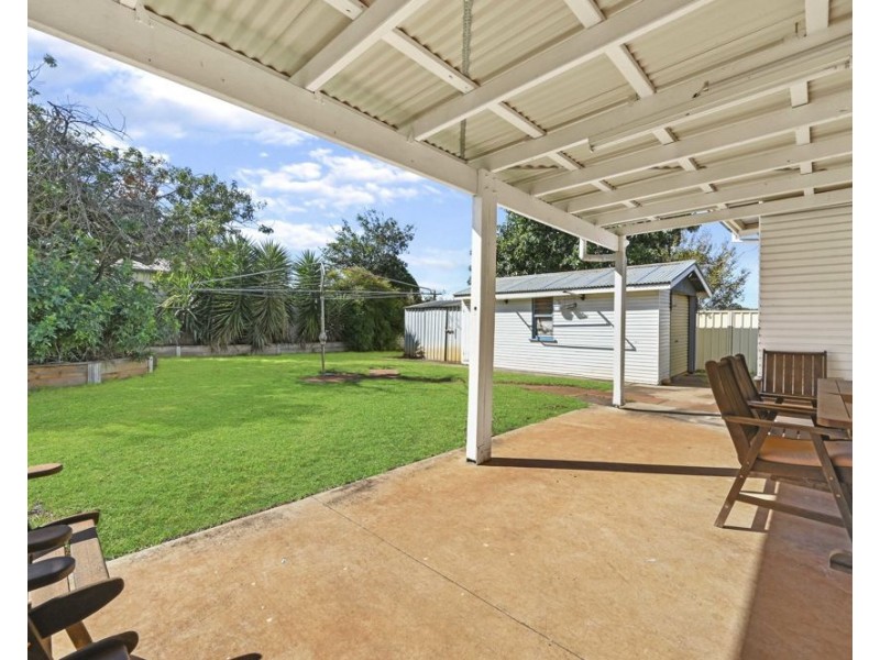 195 North Street, Rockville QLD 4350