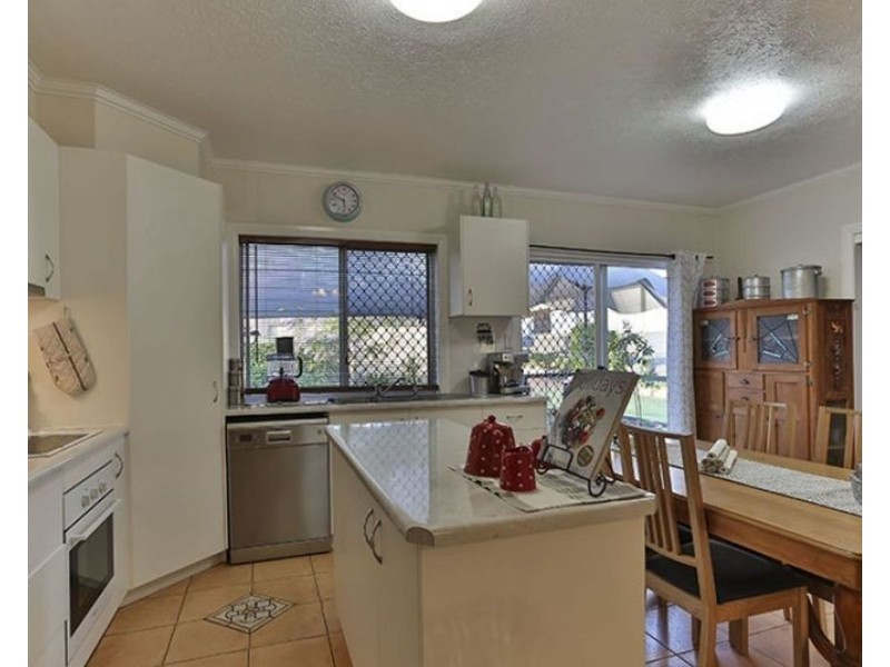3 Newington Street, North Toowoomba QLD 4350