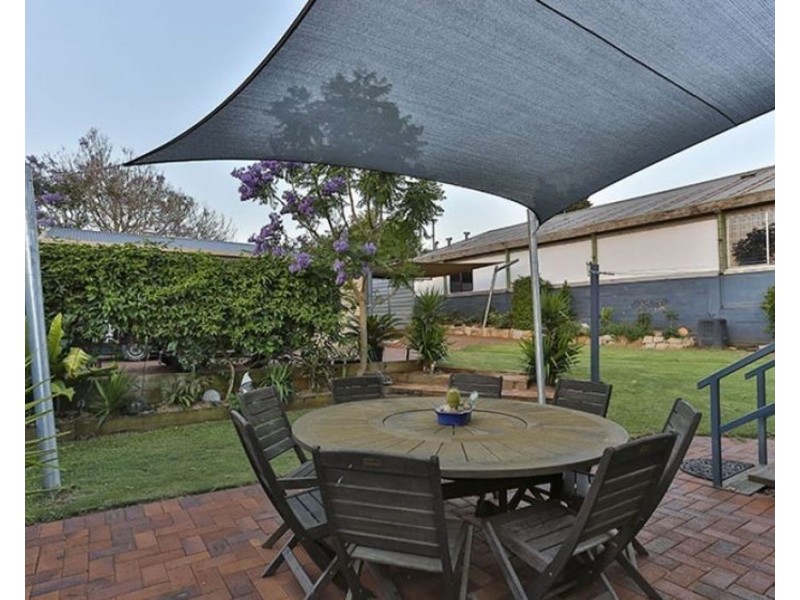 3 Newington Street, North Toowoomba QLD 4350