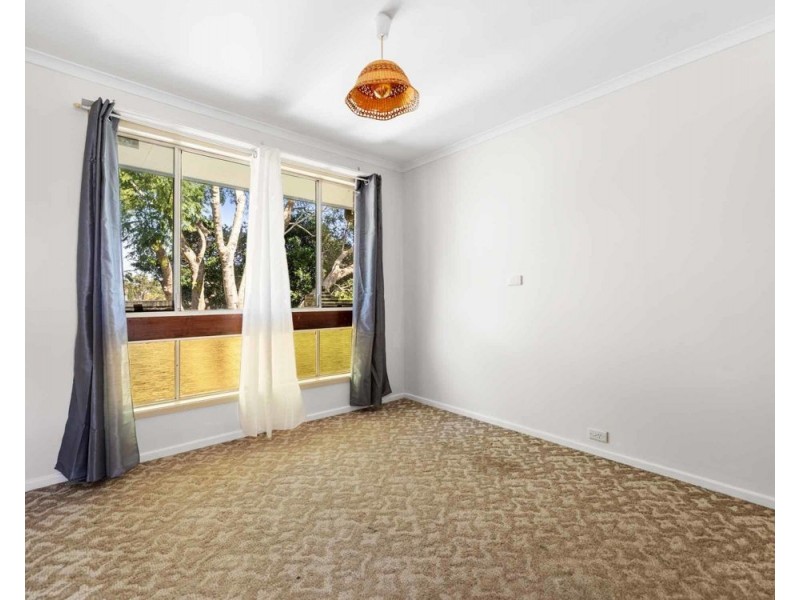 24 Faith Street, Rangeville QLD 4350