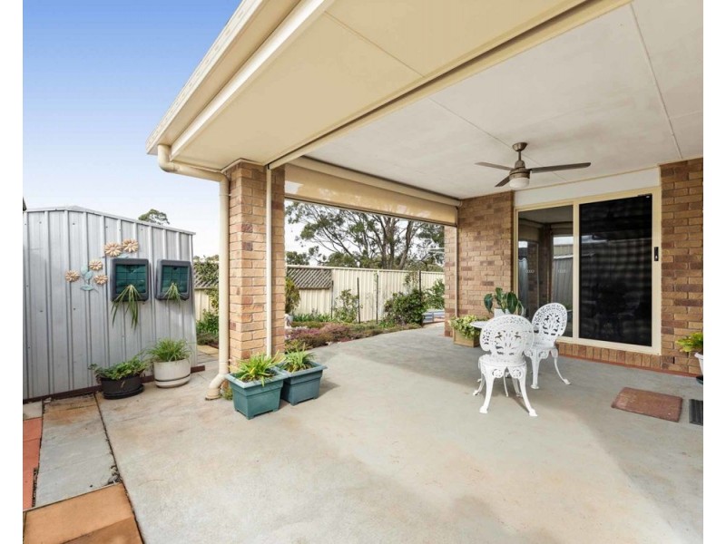 24 Nash Drive, Glenvale QLD 4350