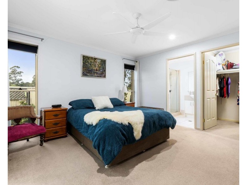 24 Nash Drive, Glenvale QLD 4350