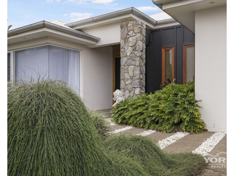 11 Hancock Circuit, Kleinton QLD 4352
