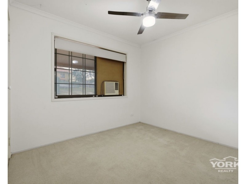 277B James Street, Newtown QLD 4350
