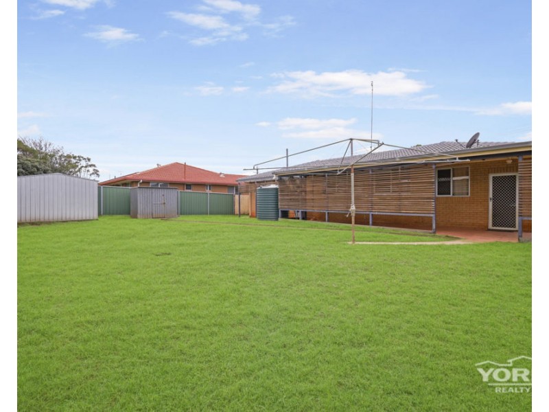 23 Hampton Street, Newtown QLD 4350